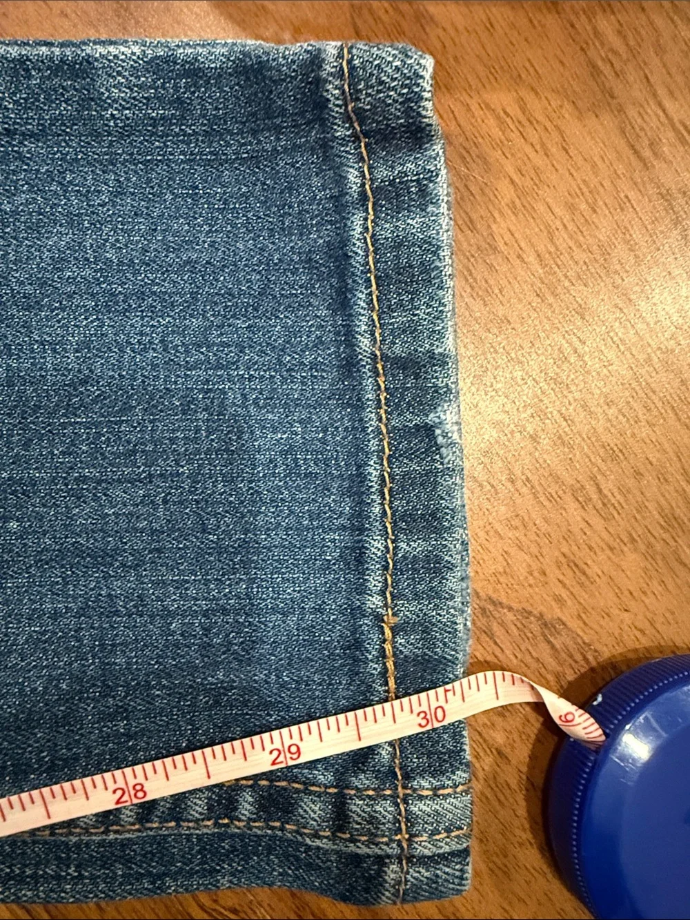 Levi's Women's Skinny Jeans in Faded Blue Wash
